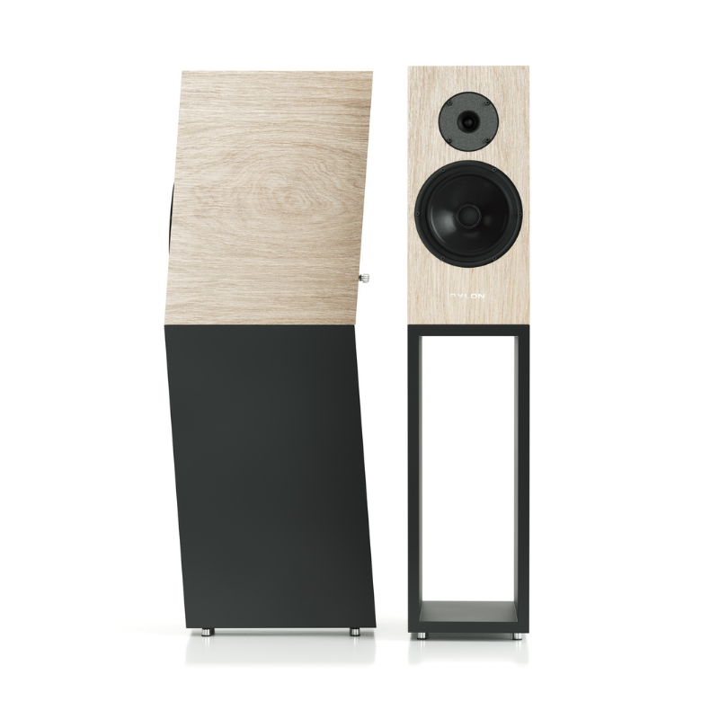 Pylon Diamond  Monitor 18